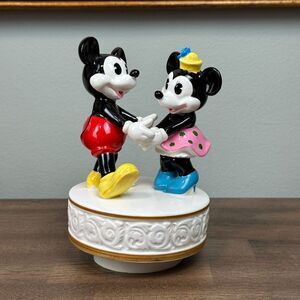 Vtg Walt Disney Mickey + Minnie Mouse Wind-Up Spinning Music Box Ceramic Schmid